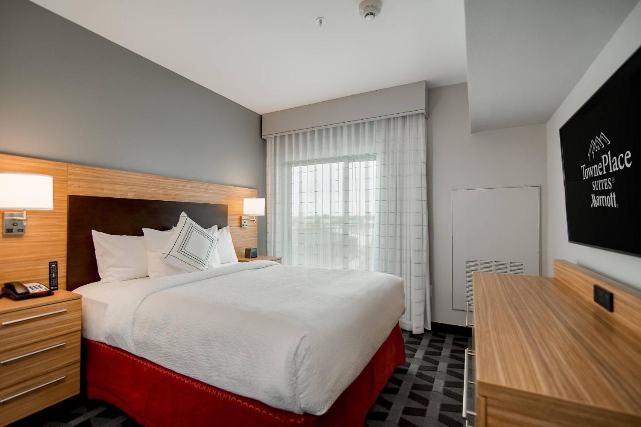 Towneplace Suites Fort Worth University Area/Medical Center Екстериор снимка