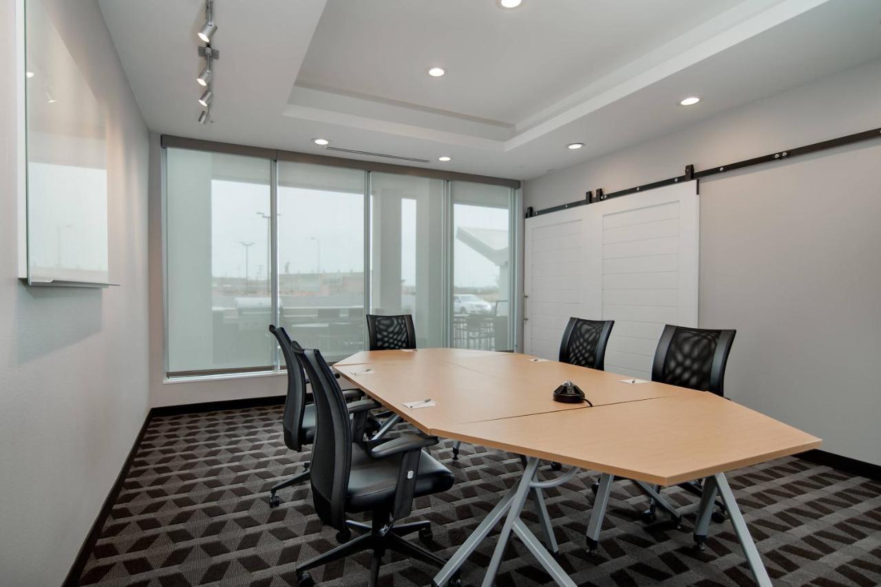 Towneplace Suites Fort Worth University Area/Medical Center Екстериор снимка