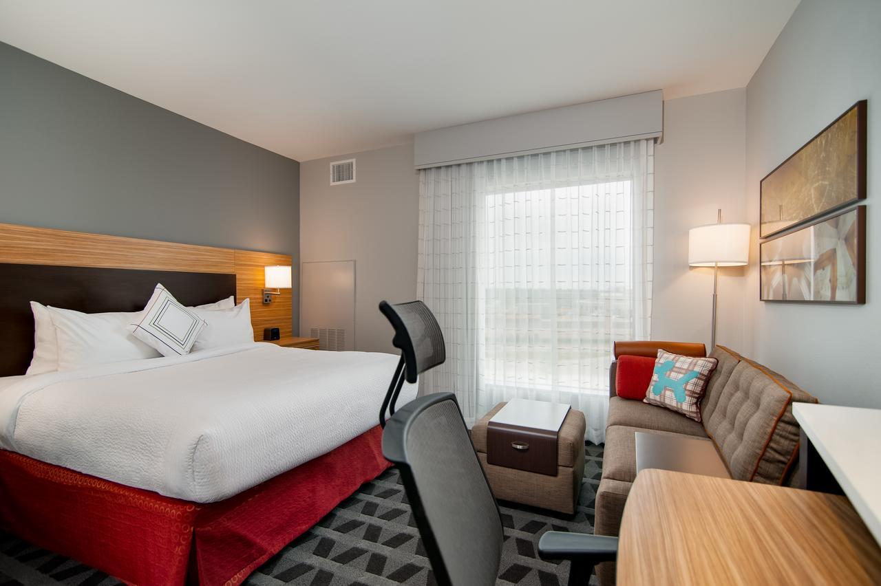 Towneplace Suites Fort Worth University Area/Medical Center Екстериор снимка